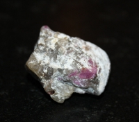 Tugtupiet, de karmasteen "middel"